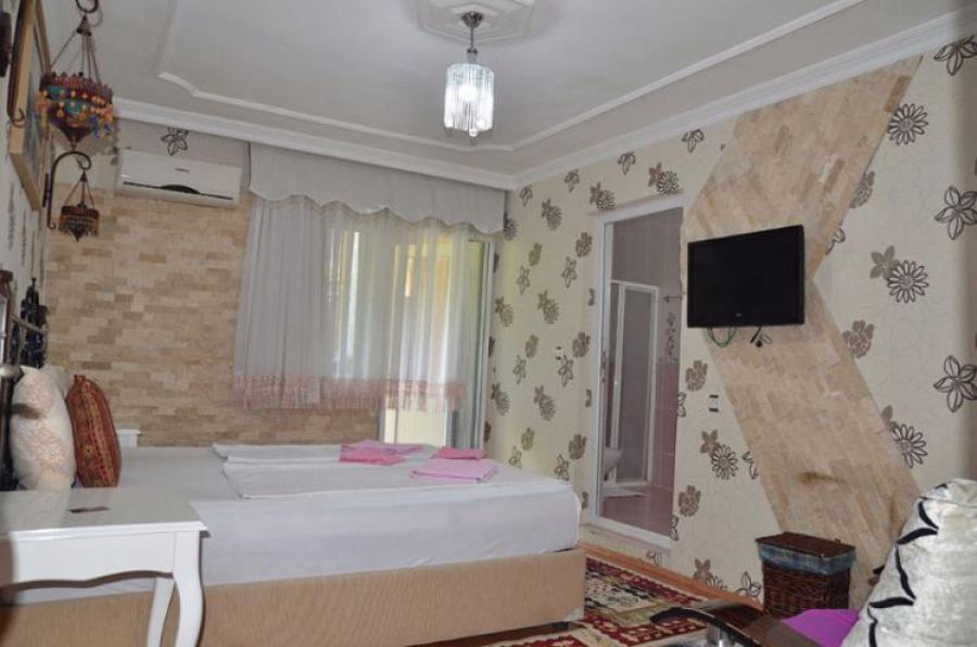 Double Queen Room