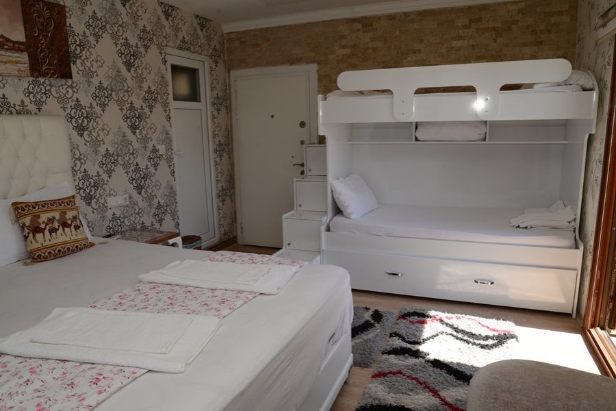 CHAMBRE FAMILIALE DE LUXE AVEC BALCON