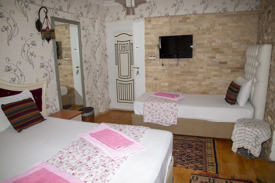 CHAMBRE TRIPLE FAMILIALE